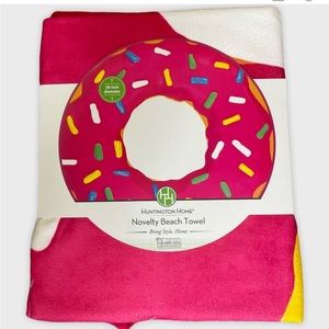 NEW Huntington Home Round Beach Towel